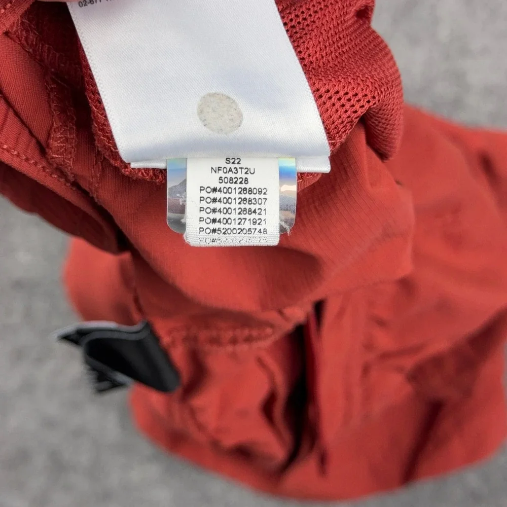 The North Face Shorts Mens Large Orange Pull On Adventure Hiking Cargo Athletic
